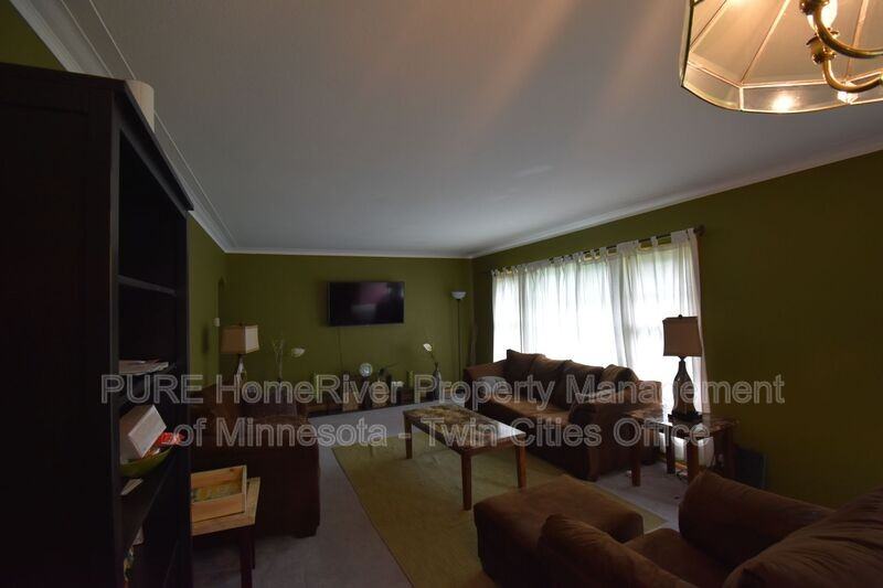 7409 Bryant Ave S - Photo 2 of 19