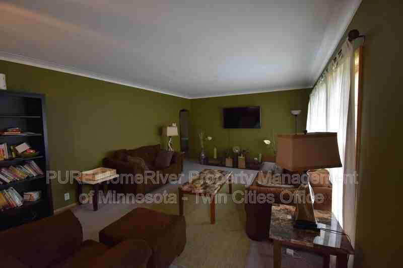 7409 Bryant Ave S - Photo 3 of 19