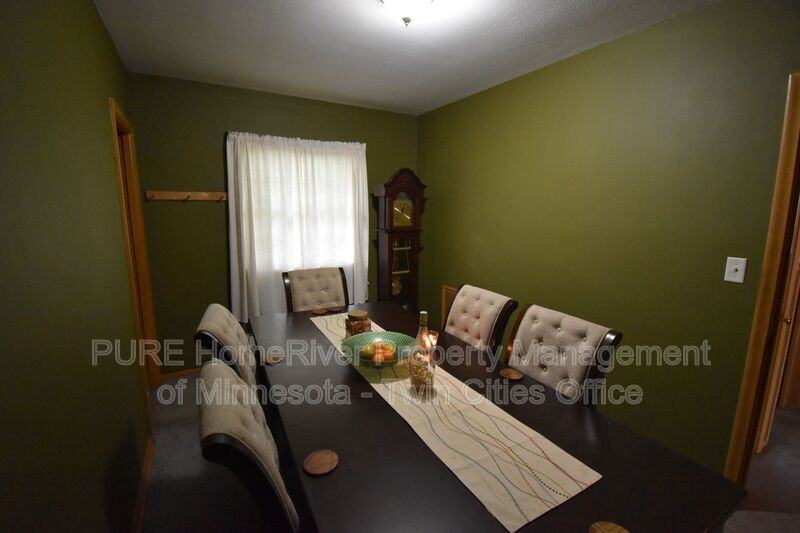 7409 Bryant Ave S - Photo 5 of 19