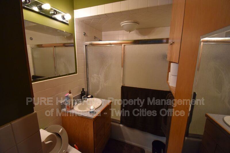 7409 Bryant Ave S - Photo 6 of 19