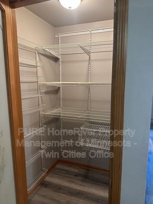 221 Grand Ave W #306 - Photo 6 of 21