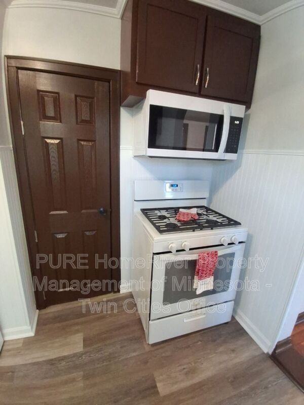 1215 Galtier St - Photo 3 of 14
