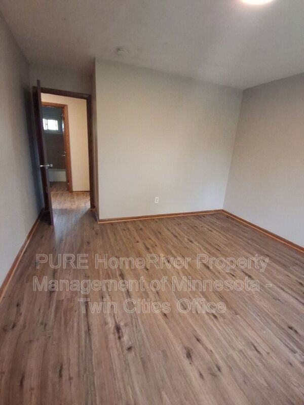5th St Ne #4701 - Photo 3 of 26