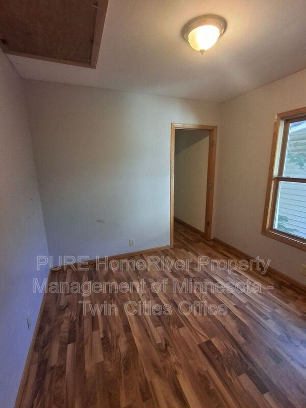 3321 E 37th St - Photo 5 of 15