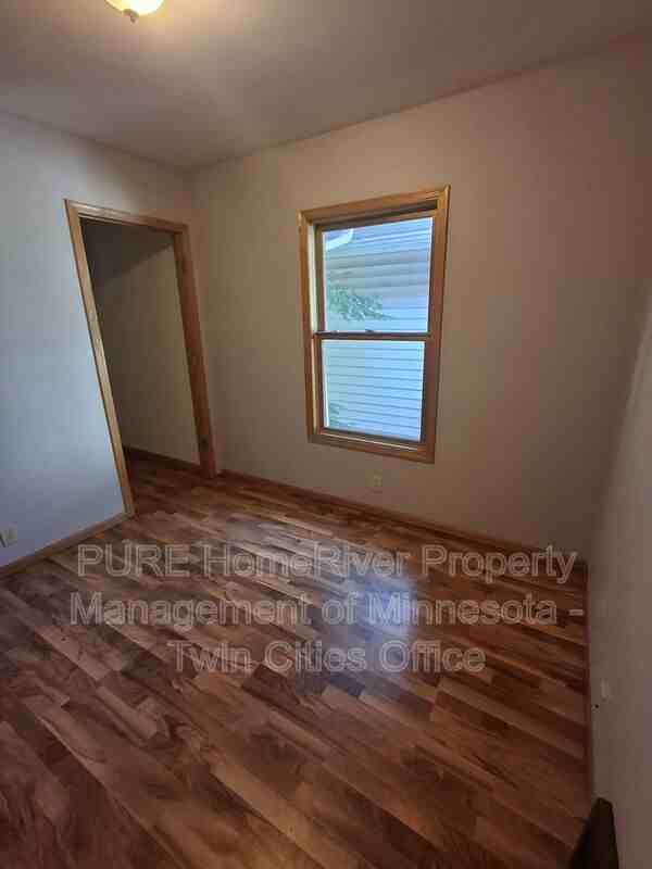 3321 E 37th St - Photo 6 of 15