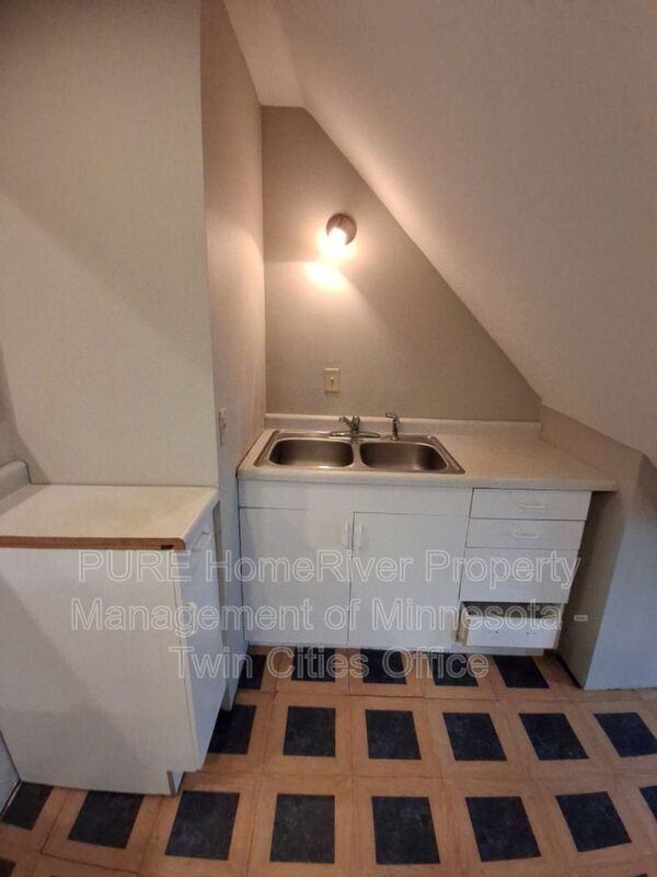3123 Portland Ave - Photo 3 of 32