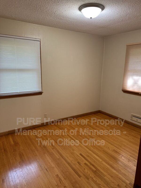 9306 Blaisdell Ave S - Photo 5 of 14