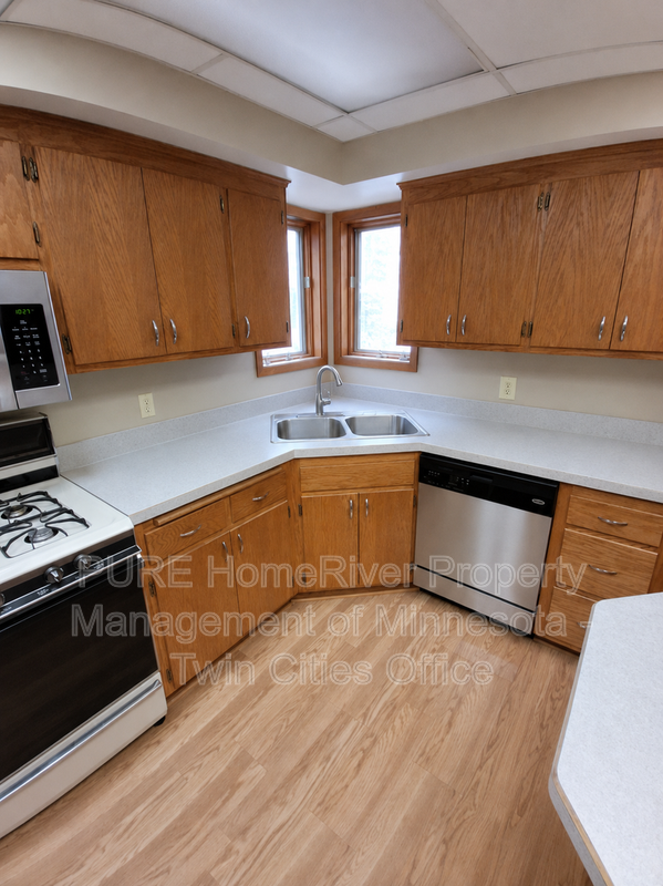 1468 90th St W - Photo 2 of 4