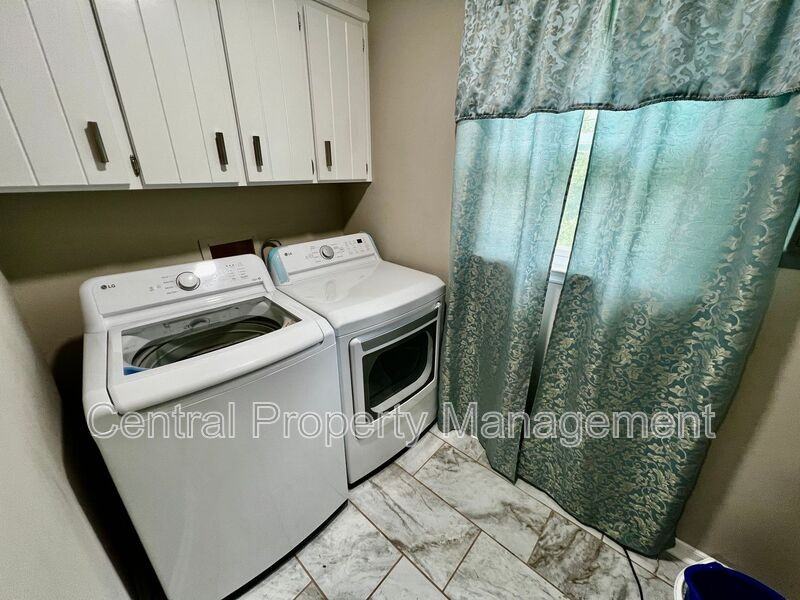 103 Newman Dr - Photo 6 of 14