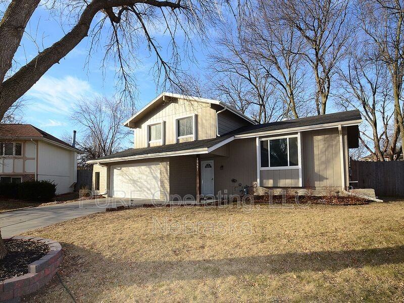 13951 Jefferson Cir - Photo 2 of 41