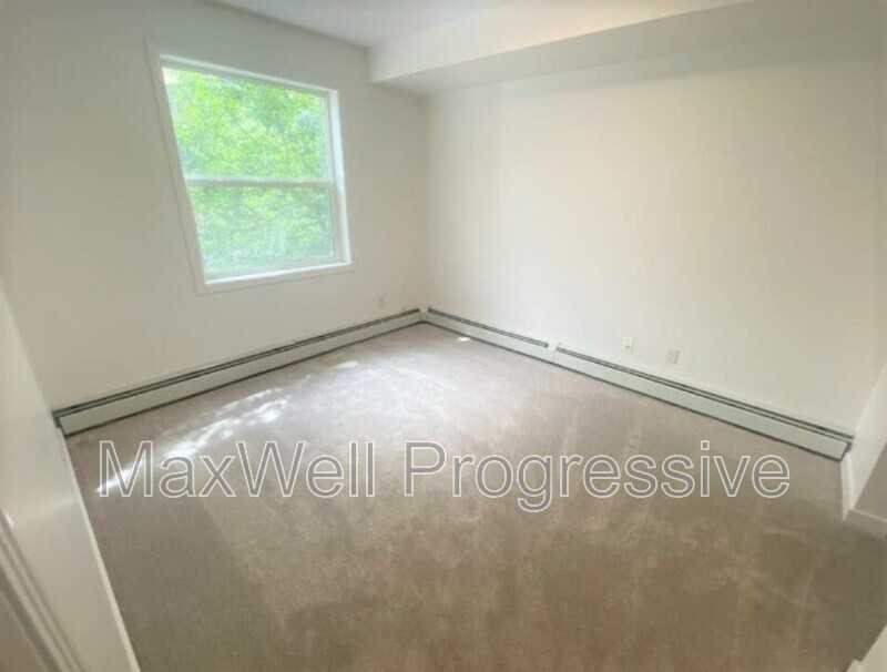 12838 65 St Nw #219 - Photo 5 of 14