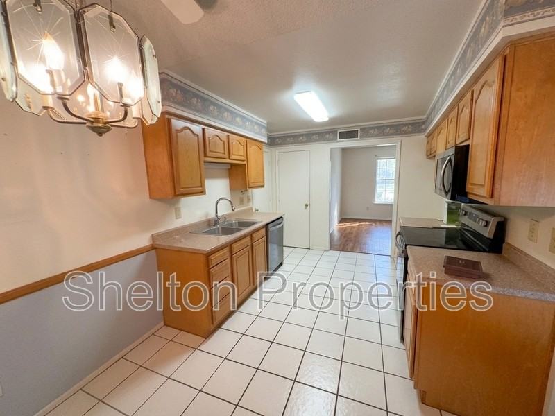 10103 N 97th Ave #B - Photo 2 of 8