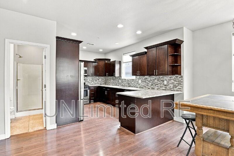 2520 W Pikes Peak Dr - Photo 7 of 35