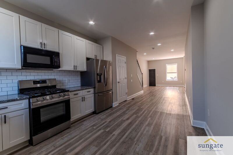2340 W Fayette St - Photo 4 of 13