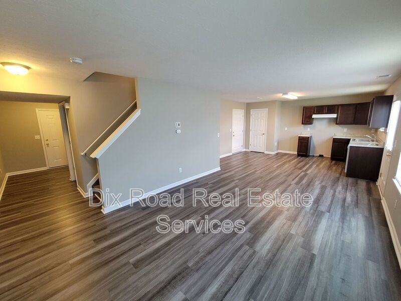 837 Prescot Cir - Photo 5 of 15