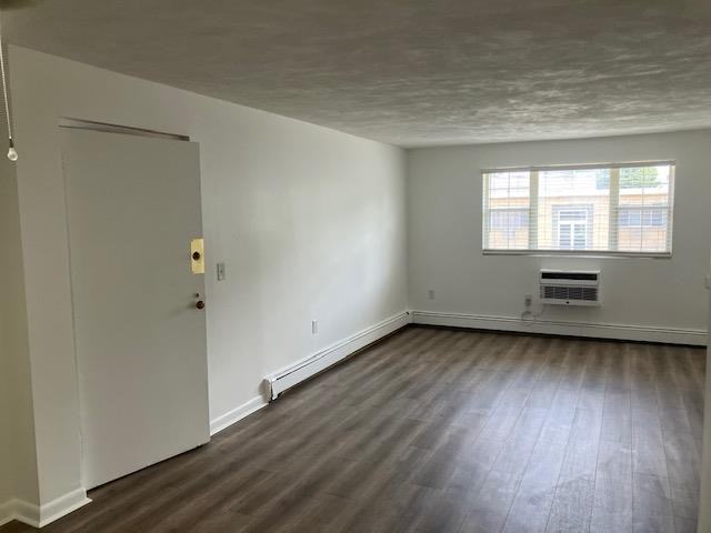 48 Bacon St #9 - Photo 3 of 6