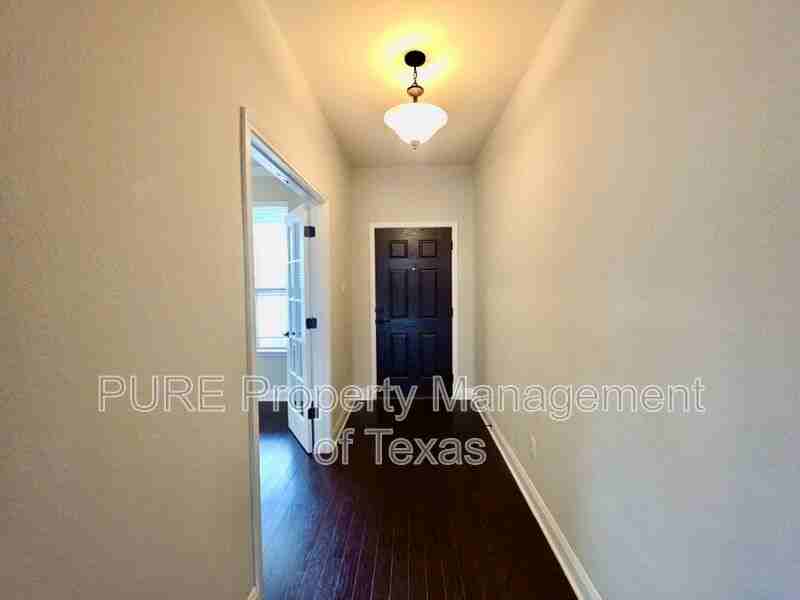 205 Methodius Dr - Photo 4 of 34