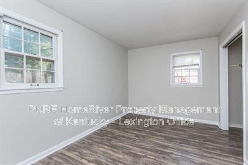 3736 Camelot Dr #A - Photo 4 of 16