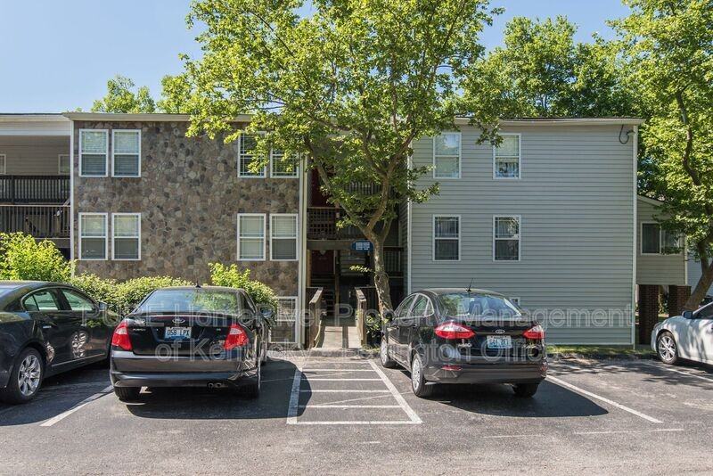 2414 Lake Park Rd #4302