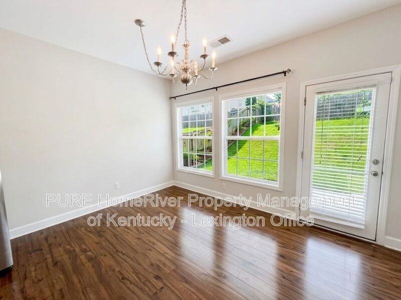 348 Kelli Rose Way - Photo 7 of 33