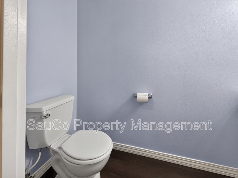 19878 Sw Kendall Ln - Photo 6 of 25