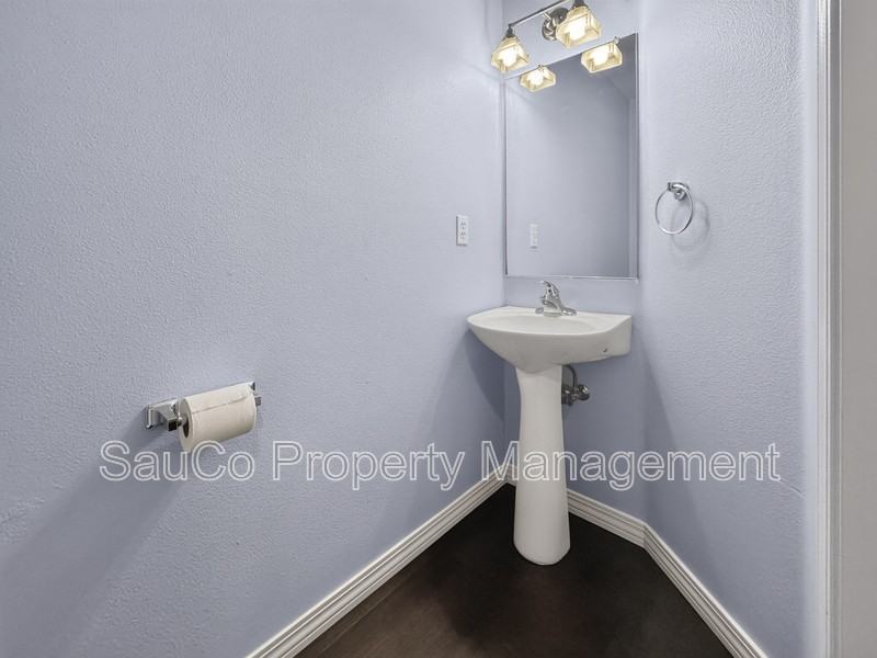 19878 Sw Kendall Ln - Photo 7 of 25
