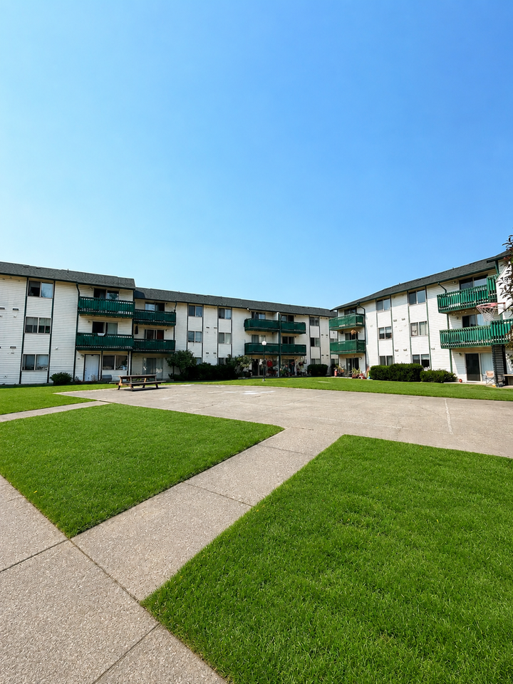 Baker Vista Apartments - Photo 3 of 9