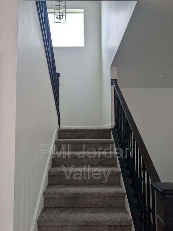2123 N Wallflower Dr - Photo 6 of 29
