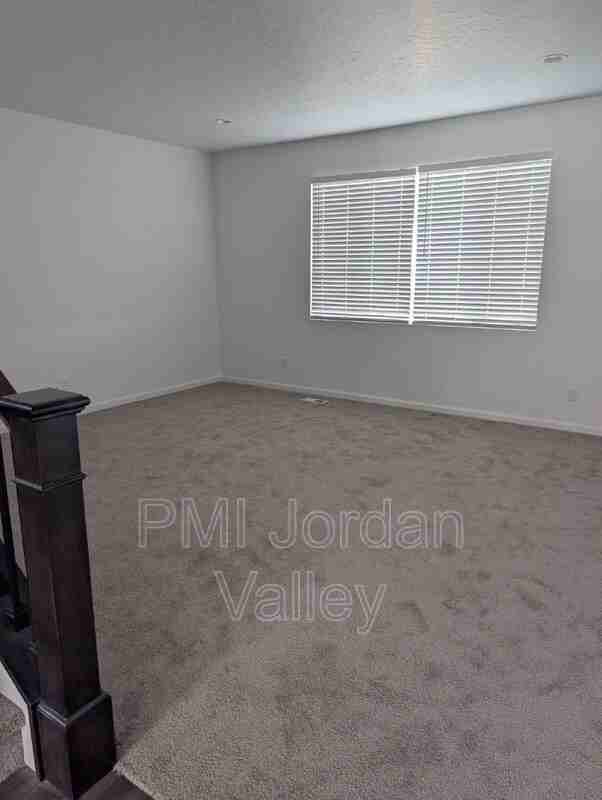 2123 N Wallflower Dr - Photo 7 of 29