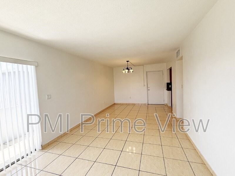 495 Nwave #406 - Photo 5 of 21