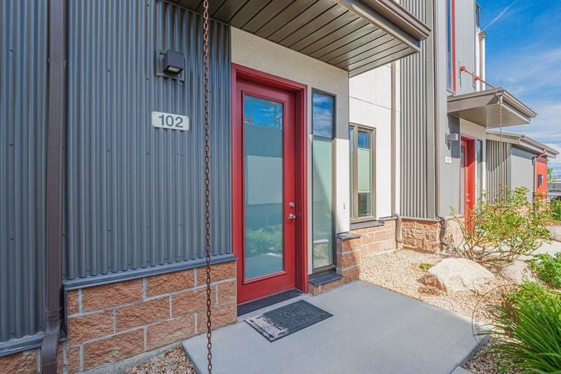 859 Struthers Ave - Photo 2 of 13