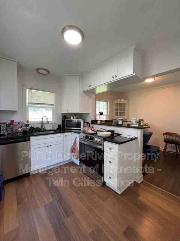 2632 Toledo Ave S - Photo 2 of 31