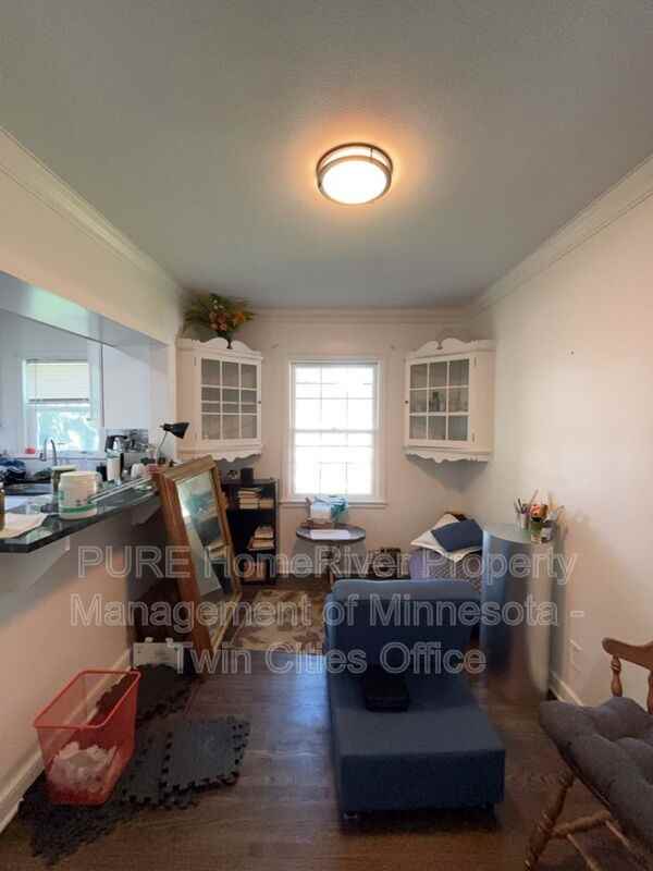 2632 Toledo Ave S - Photo 4 of 31