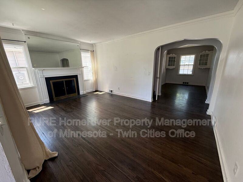 2632 Toledo Ave S - Photo 7 of 31