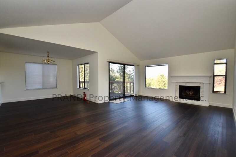 920 Arlene Way - Photo 4 of 16