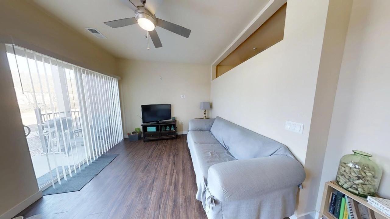 Farwell Place - Photo 6 of 45