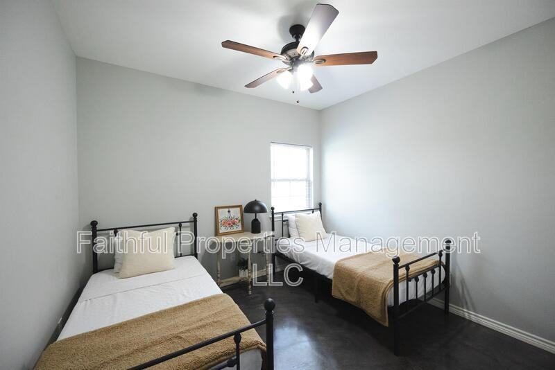 14235 Circle Dr - Photo 6 of 10
