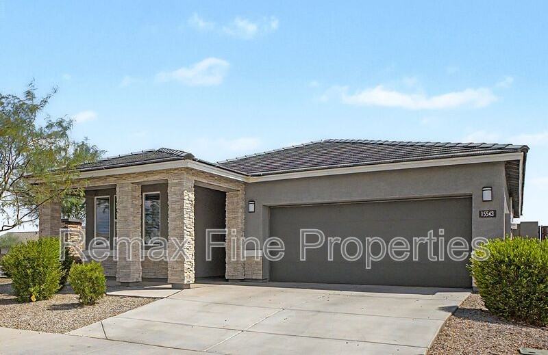 15543 W Desert Hollow Dr