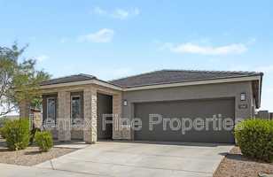 featured image of 15543 W Desert Hollow Dr