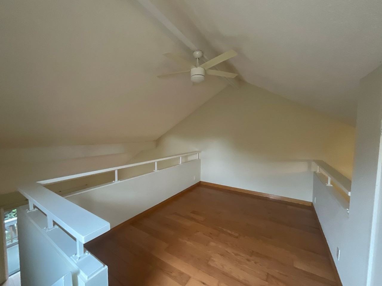 147 Lemon Grv - Photo 6 of 23
