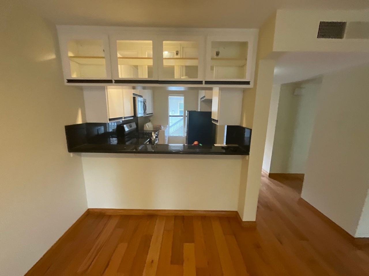 147 Lemon Grv - Photo 7 of 23