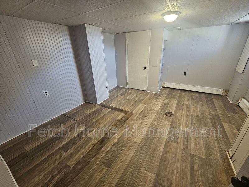 143 N Albemarle St #3 - Photo 4 of 11