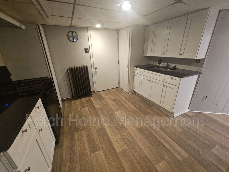 143 N Albemarle St #3 - Photo 6 of 11