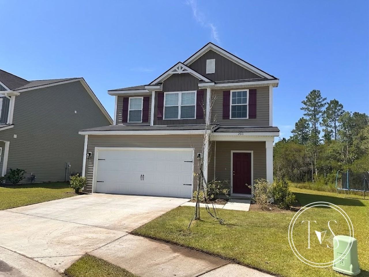 200 Alcove Ct - Photo 2 of 27