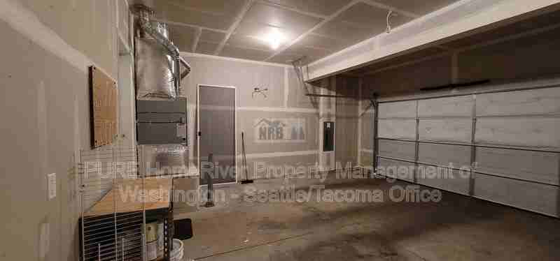 9606 191st Street Ct E - Photo 5 of 32
