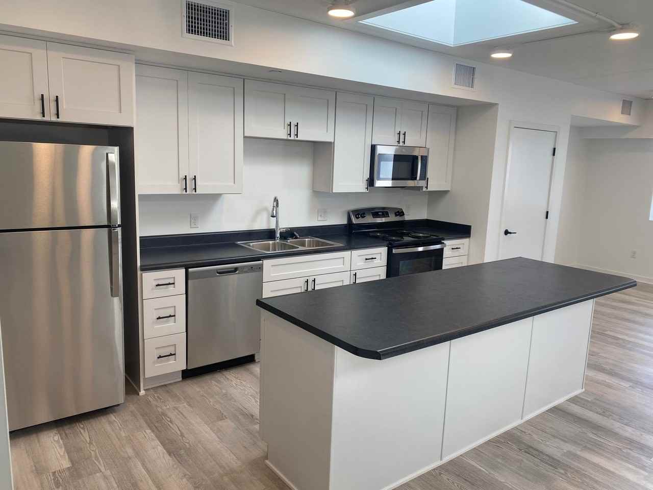 Stoddard Place Apartments - Photo 4 of 6