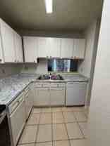 606 W Collins St - Photo 1 of 1