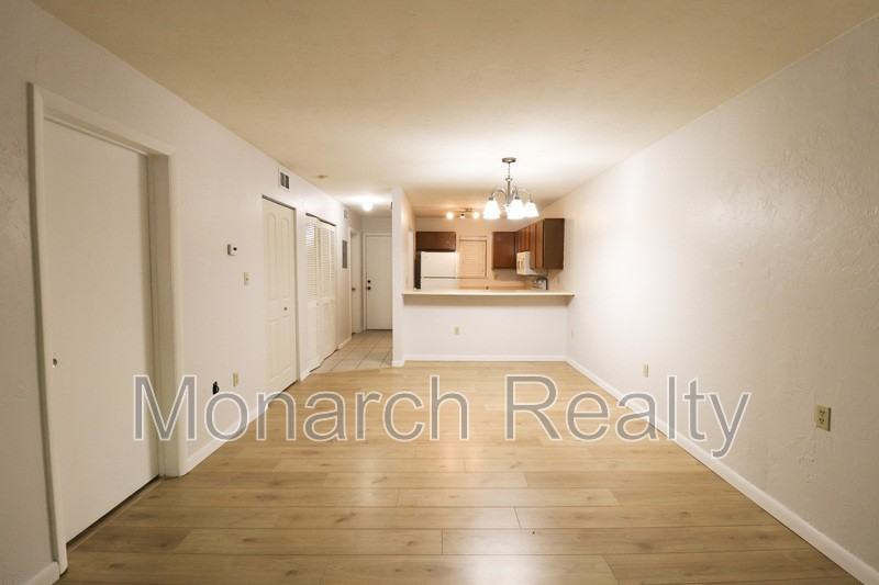 89 Se 16th Ave #P101 - Photo 7 of 28