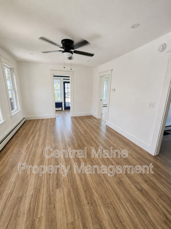 485 Tuner Street - Photo 2 of 12
