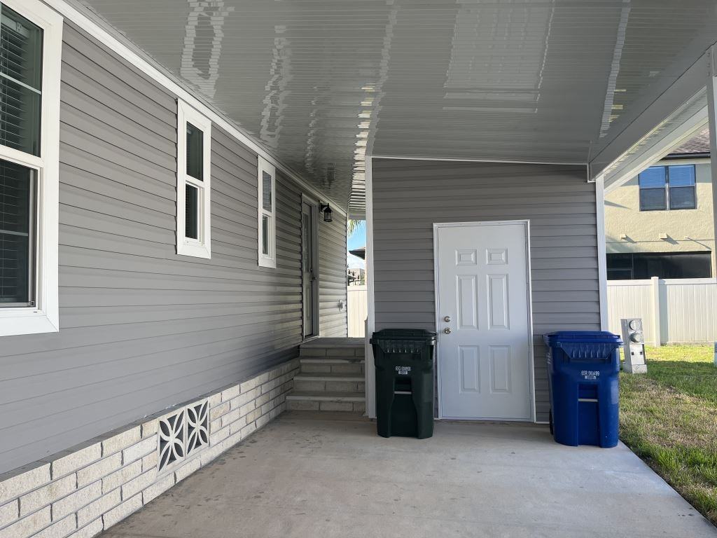 15666 49th St N #1090 - Photo 6 of 28